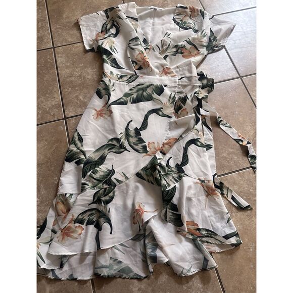 Lucy Paris S Floral Ruffle Wrap Dress - Picture 1 of 6